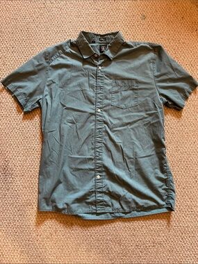 Volcom Short Sleeve Button-Down Shirt - Dark Green